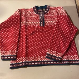 L.L Bean Women’s Sweater Large Red Nordic Fair Isle Wool Henley NEW NEVER WORN.